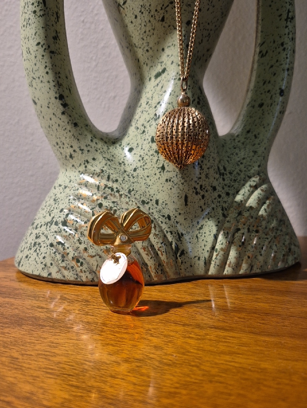Vintage Mini White Diamonds Bottle.